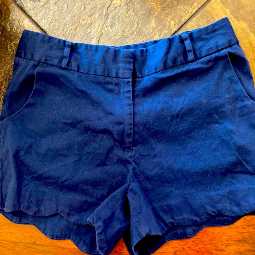 Stoosh navy scallop edge shorts